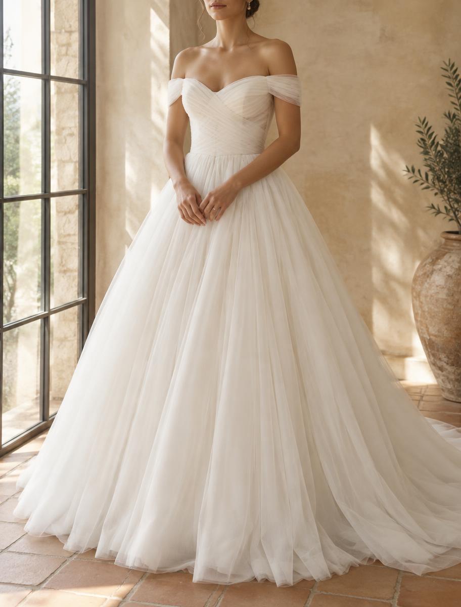 Soft tulle bridal look